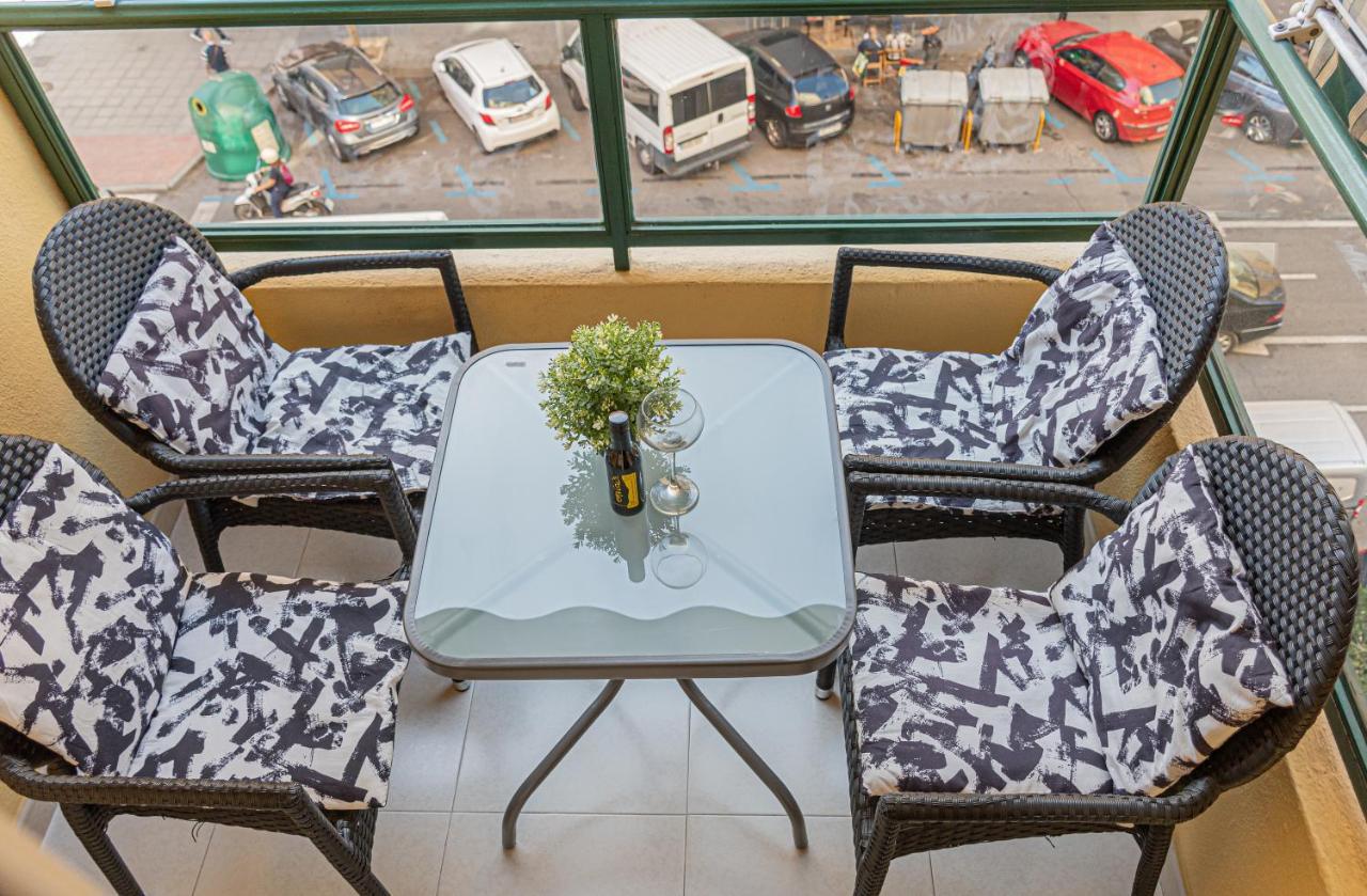 Galvez Rooms Малага Екстериор снимка