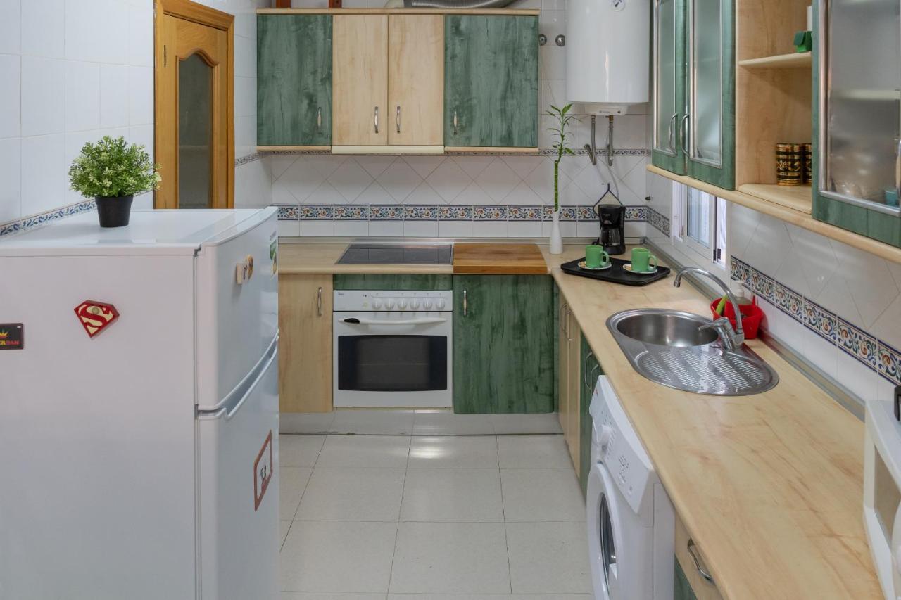 Galvez Rooms Малага Екстериор снимка