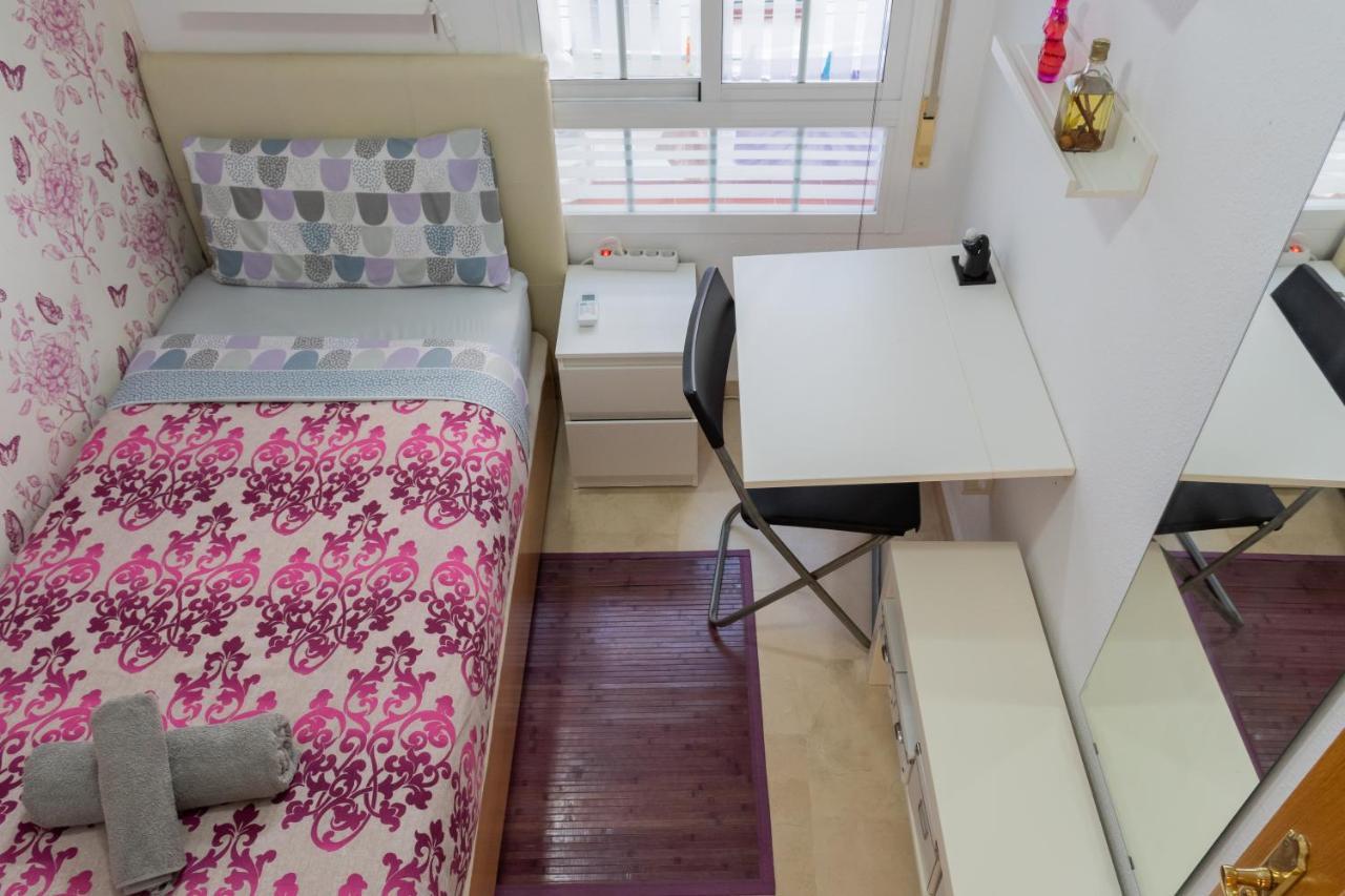Galvez Rooms Малага Екстериор снимка