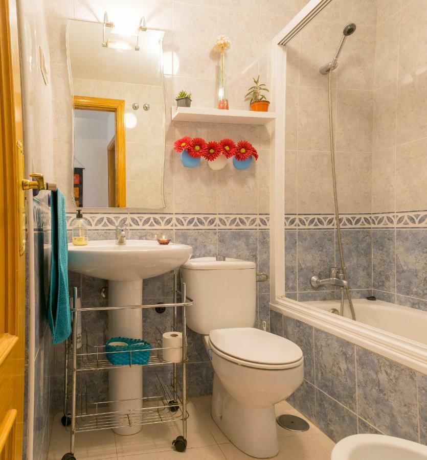 Galvez Rooms Малага Екстериор снимка